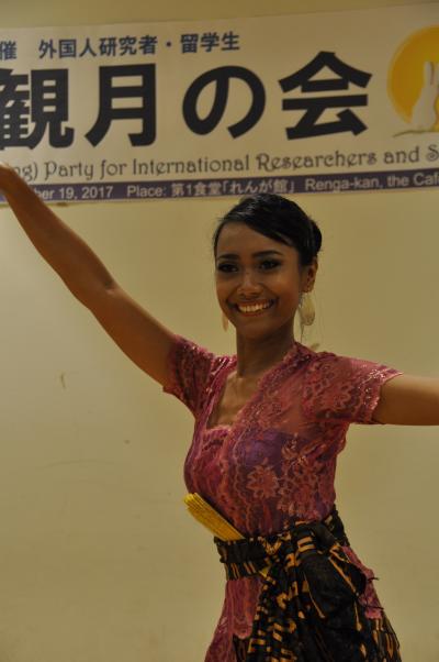 インドネシア伝統舞踊　