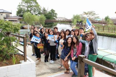 潮来十二橋巡り遊覧船 船着き場で記念撮影 Commemorative Photo at Itako sightseeing boat wharf