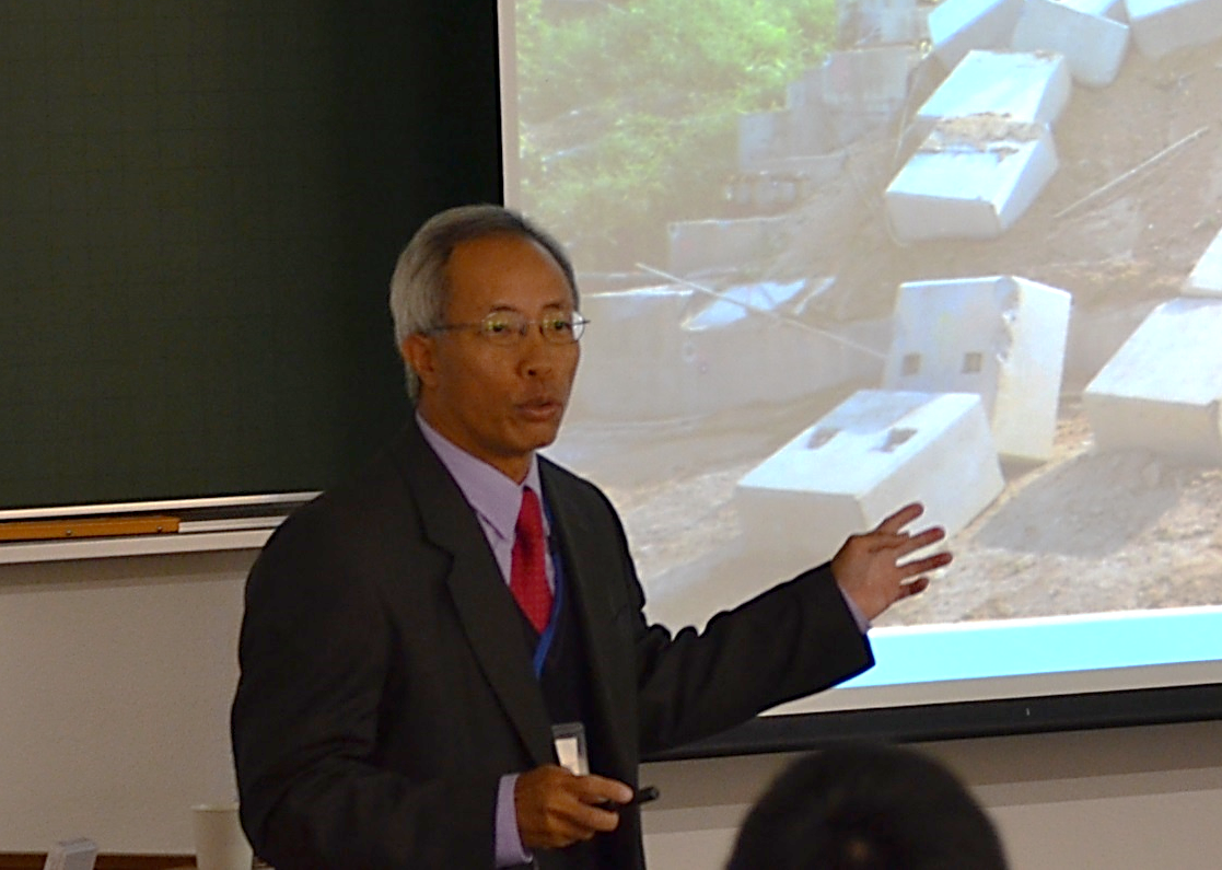 周講座教授(香港理工大学)