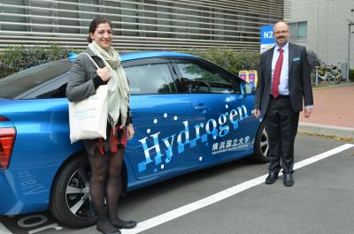 In front of MIRAI, YNU’s official vehicle