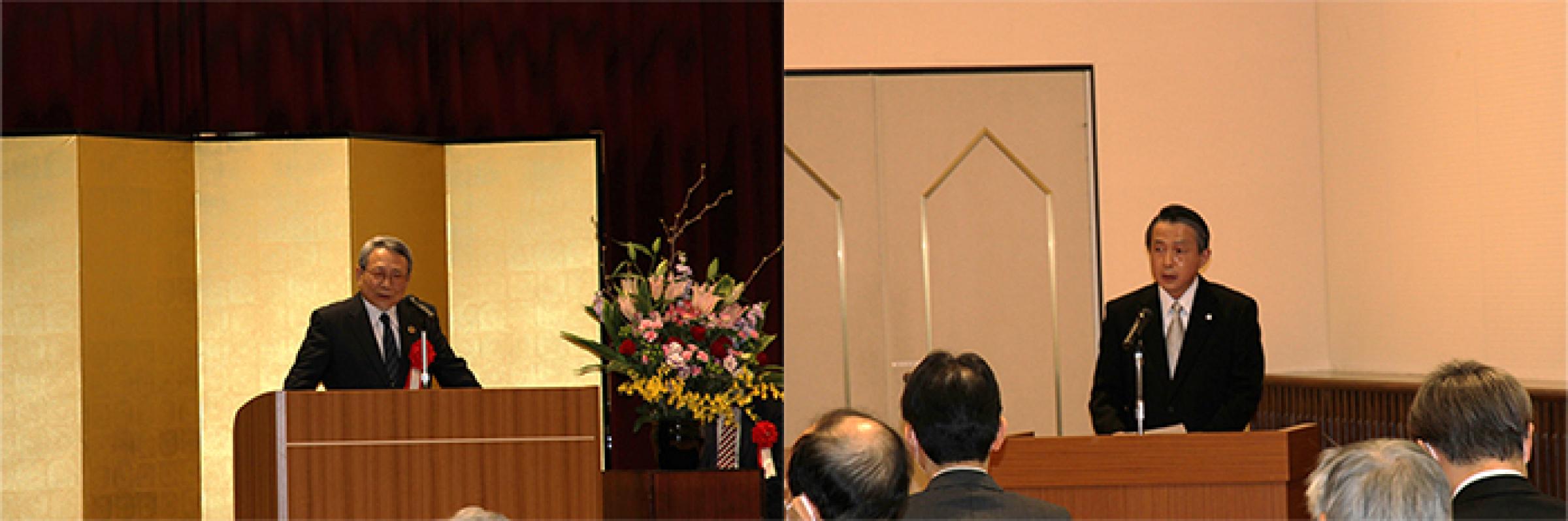 名教自然会 永井孝雄 会長(左) 司会進行 眞田 一志 理工学部長(右)