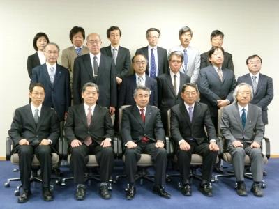 授与式後の記念写真