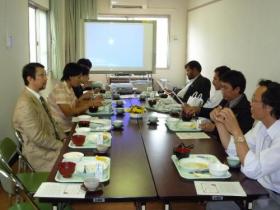 School lunch, the first for trainees