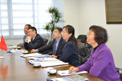 Attention to YNU introductions. Assoc.Prof.Zhan Yan (YNU alumna), the second from the right