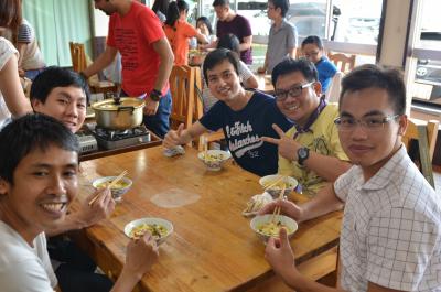 Enjoy ‘Houtou’ which they cooked