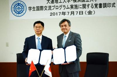(Left)President Guo(Right)President Hasebe