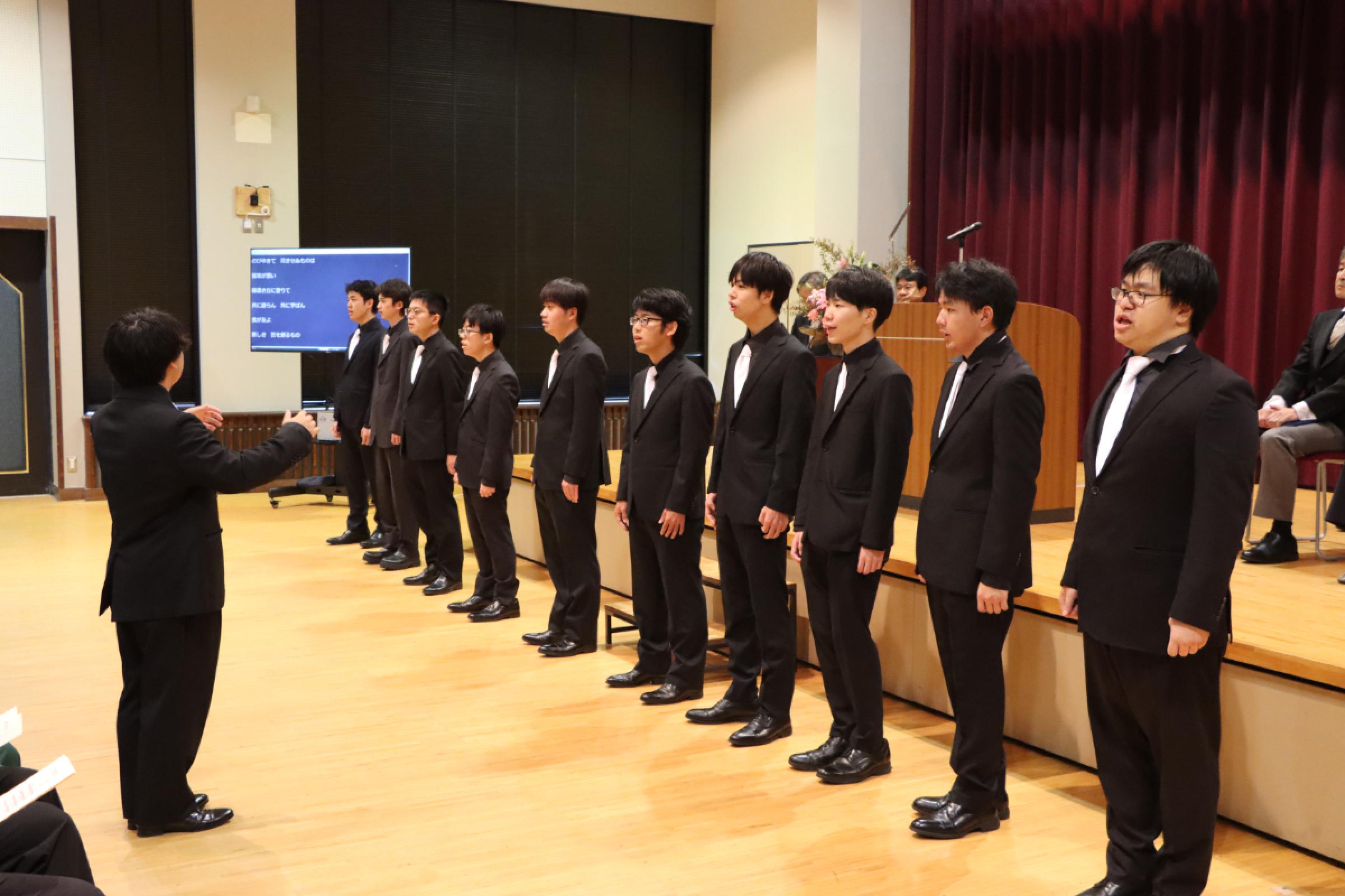 グリークラブによる合唱