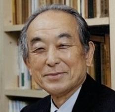 田近 洵一